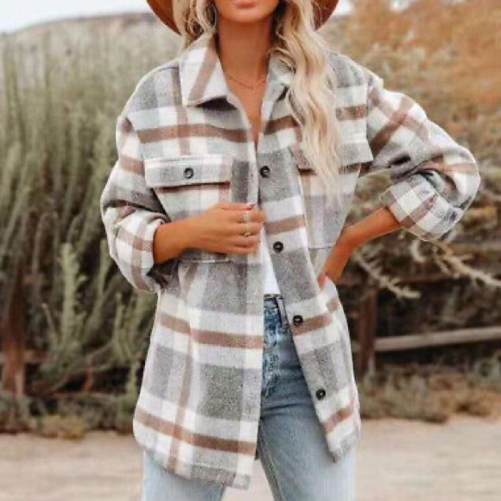 MISS LOLA Plaid Shacket Gray/Tan
